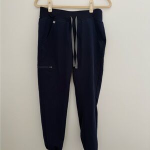Figs Women’s Navy Cargo Jogger Scrub Pant from Technical Collection